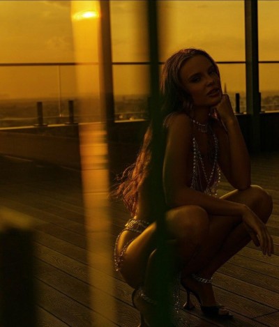 Эмма, Г. Оха