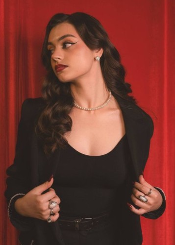 Полли, Г. Оха